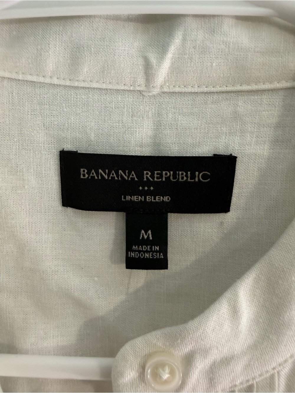 NWT Banana Republic White Pleated Front Mandarin Collar Shirt - Picture 3 of 5